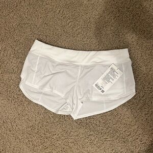 Lululemon low rise speed up shorts